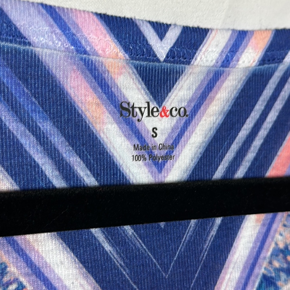 Like New Abstract Print Tee - Picture 5 of 6